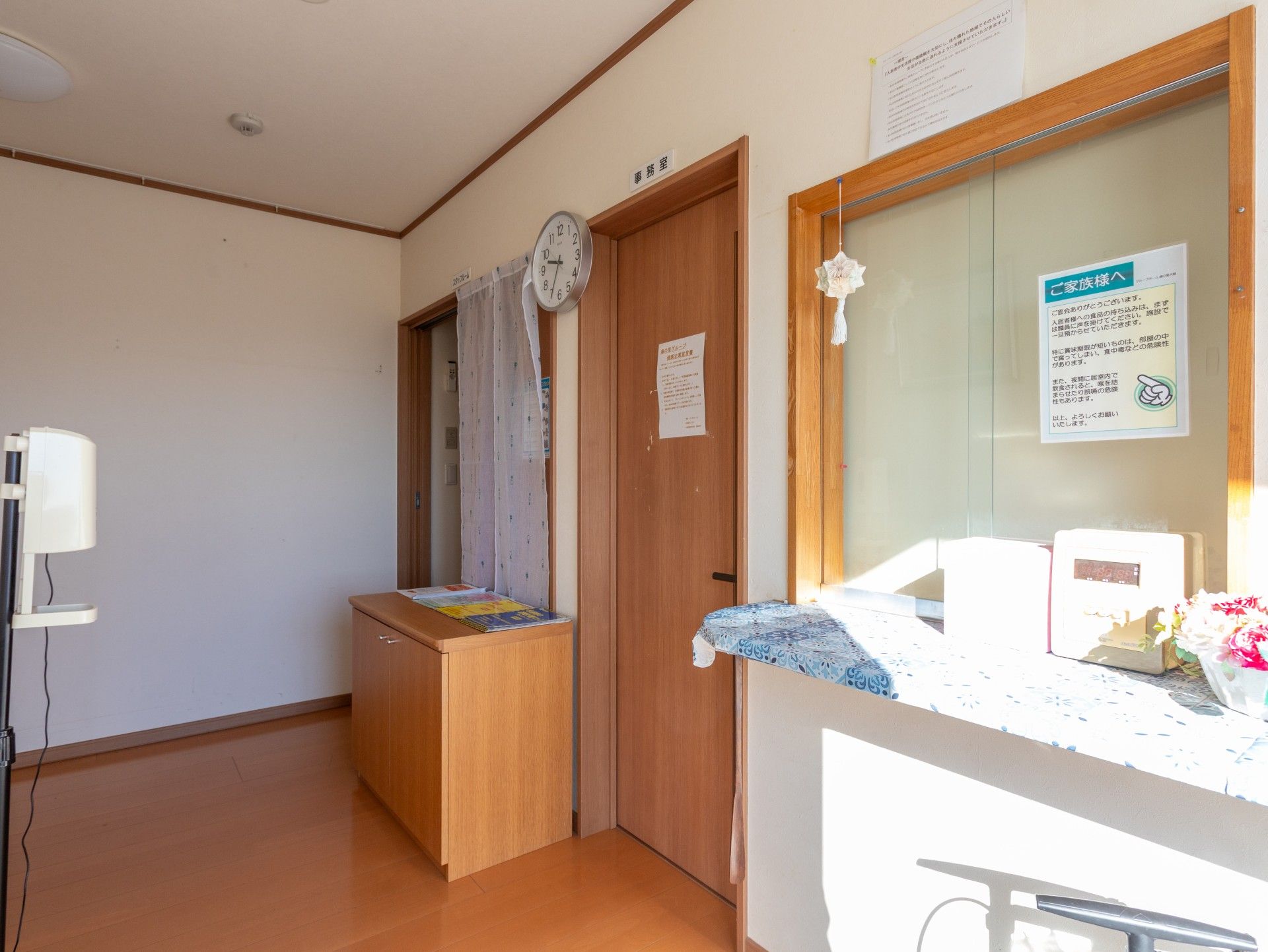 受付と廊下の様子