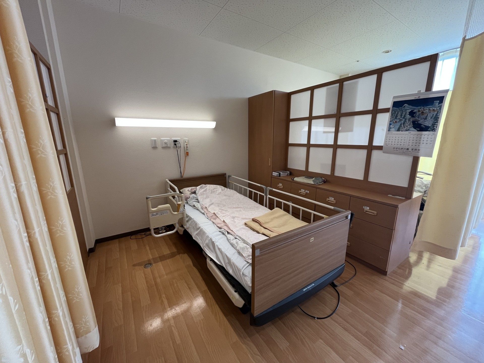 落ち着いた雰囲気の居室