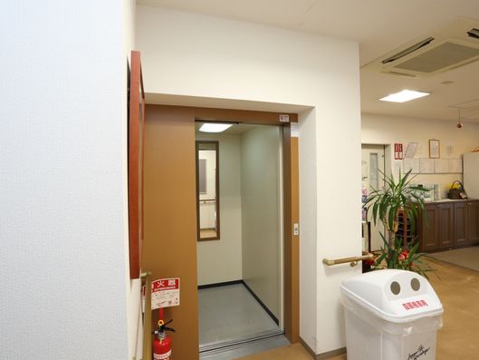 エレベーター