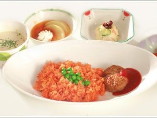 栄養バランスの取れた食事提供