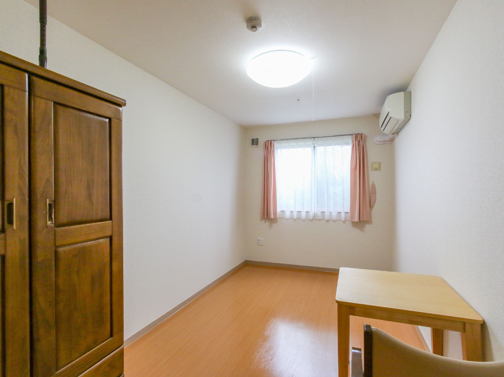数多くの家具を設置することができ、入居者が快適に過ごせる居室