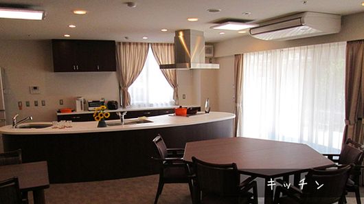 リビングダイニング