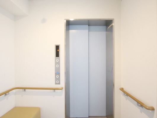 エレベーター