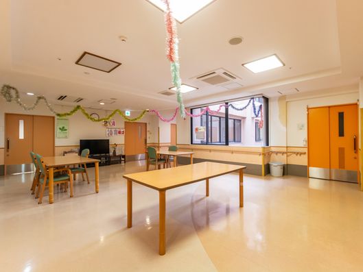 ラウンジ