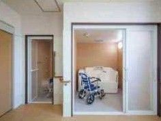 車椅子対応の浴室