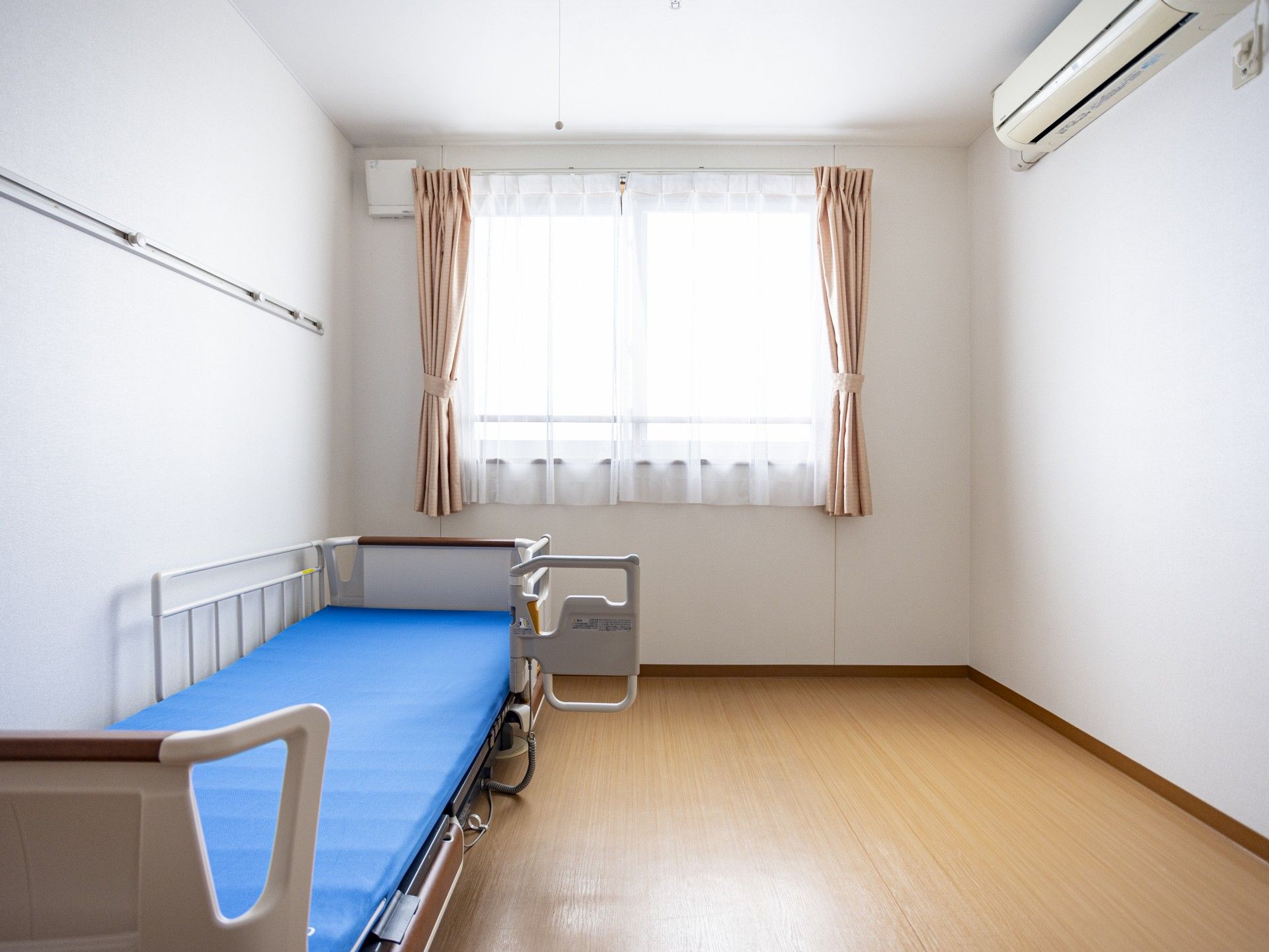 シンプルな居室