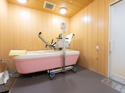 特殊浴槽室