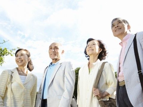 ご入居者様を見守るスタッフ