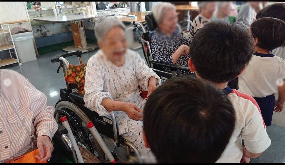 子どもたちとの交流
