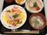 彩り豊かな食事の盛り付け