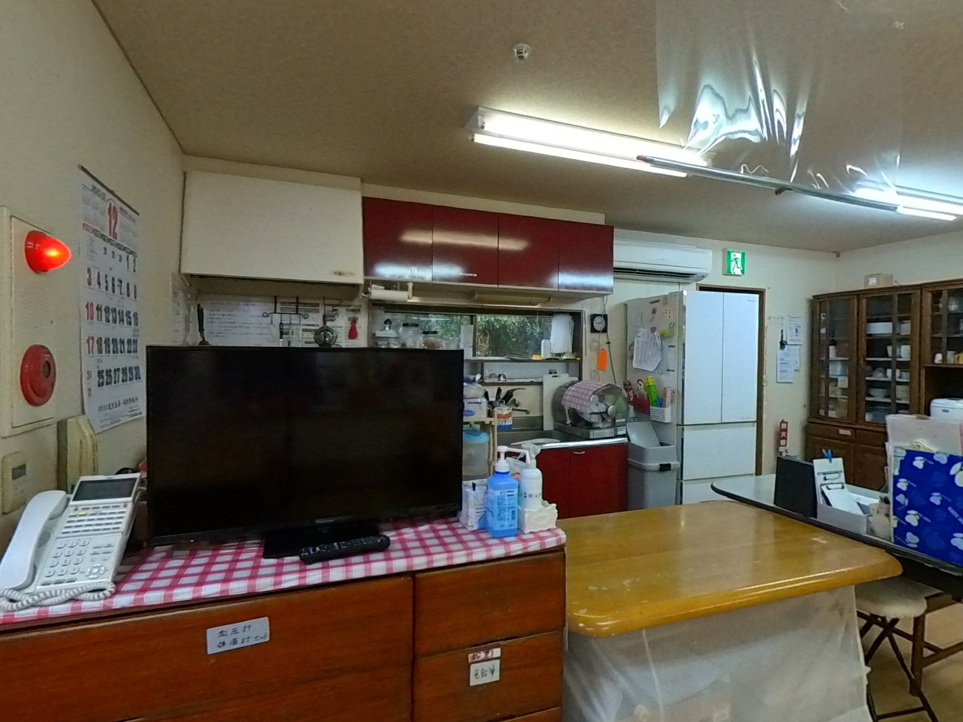 共有スペースのキッチン