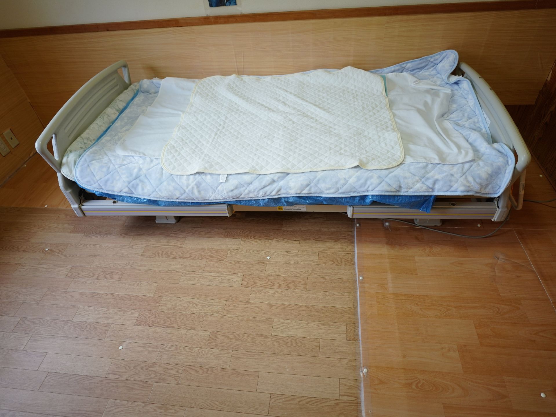 介護ベッドが設置されている居室