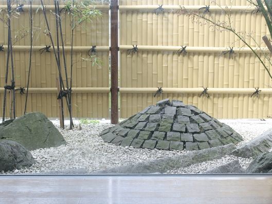 仲庭