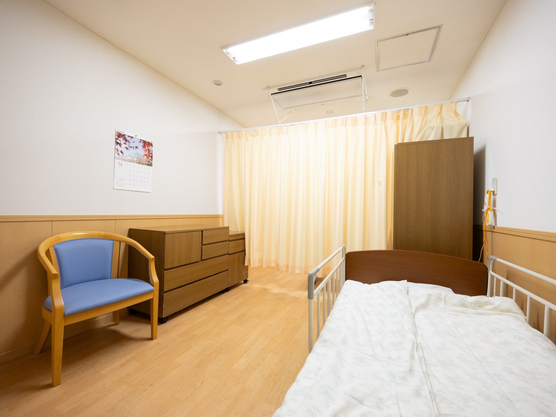 落ち着いた個室の様子