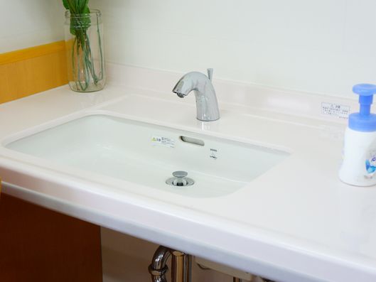 食堂にある洗面台