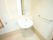 トイレの中には、大きな鏡と手洗い場を完備。トイレを出る前に容姿をチェックできる。すみずみまで配慮が行き届いている。