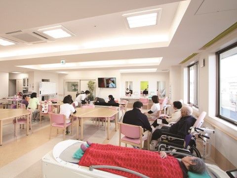 手すりのある共有スペース