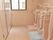 共同のお手洗いが設置されている。トイレ自体は一般の施設にあるものとなんら変わらないので、違和感なく使用することができる。
