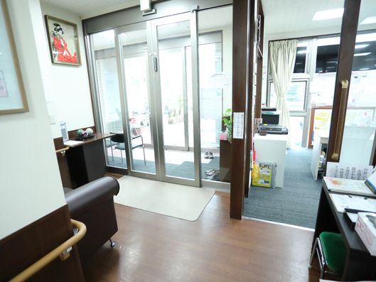 玄関とヘルパーステーション