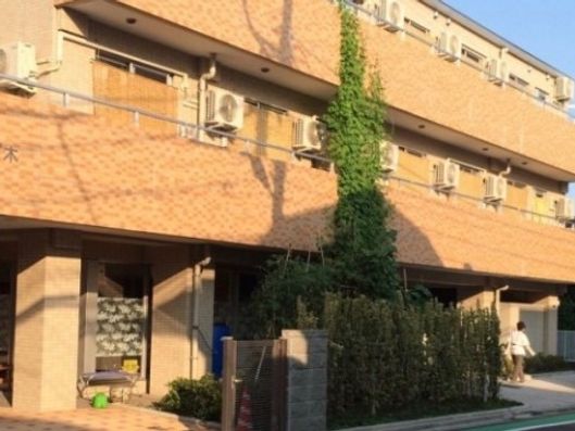 建物正面