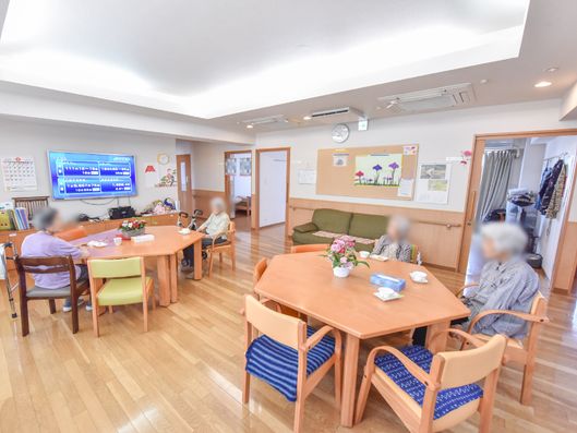 談話を楽しむ入所者
