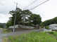 田園に囲まれた閑静な道路