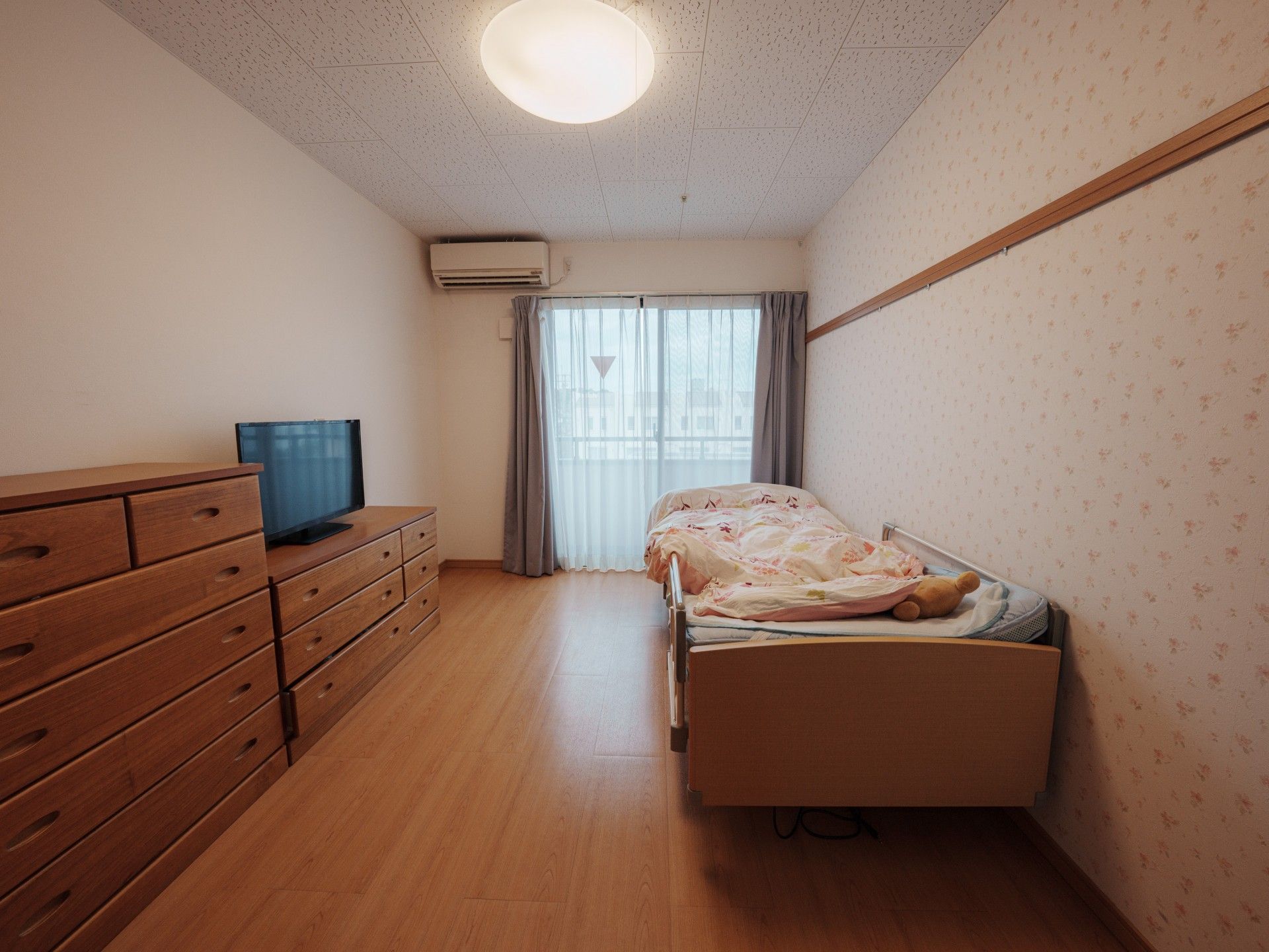 落ち着いた個室の様子