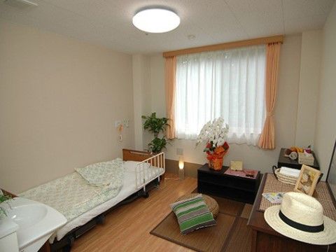 ゆったり明るい居室