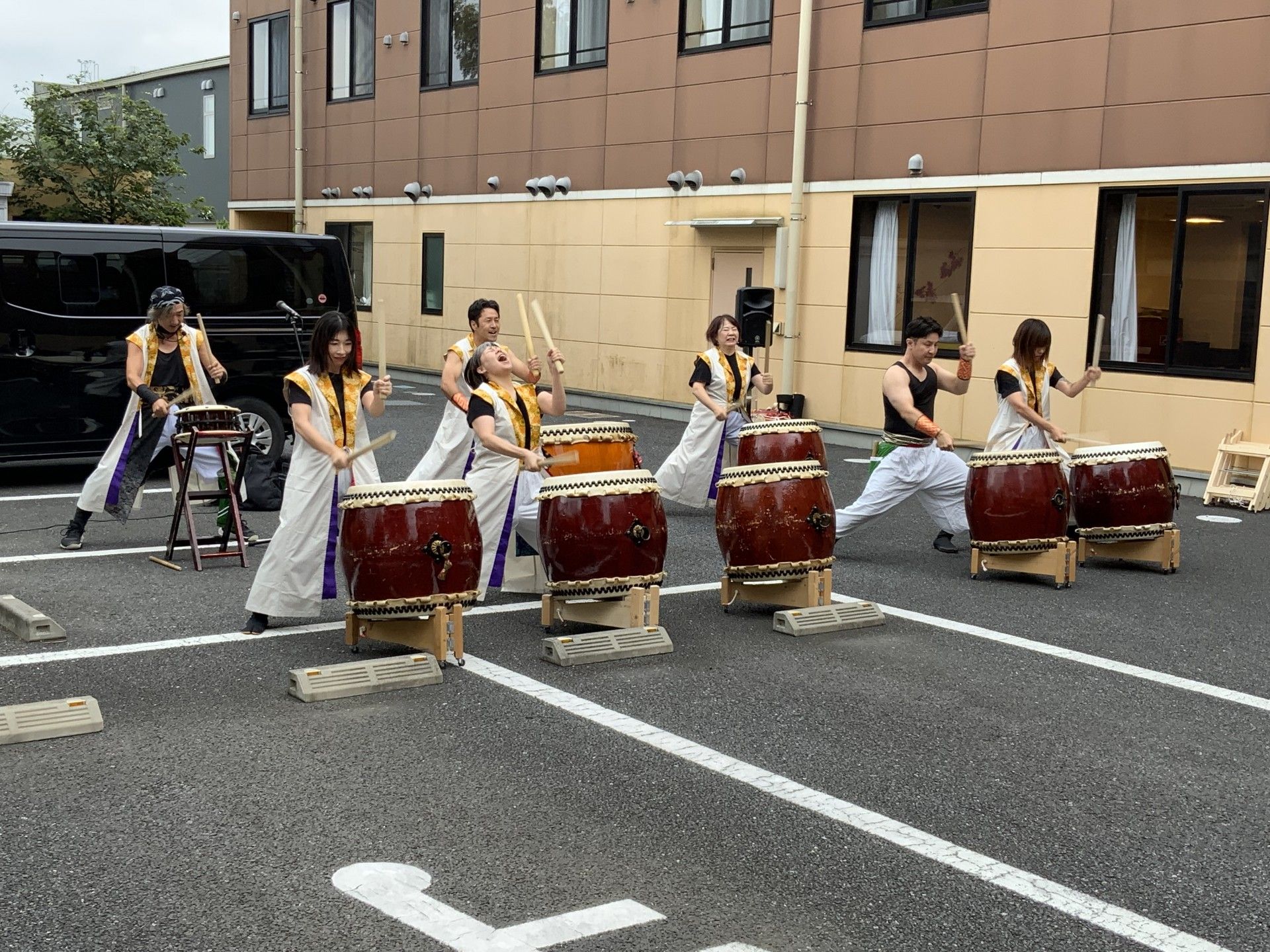和太鼓演奏のイベント風景