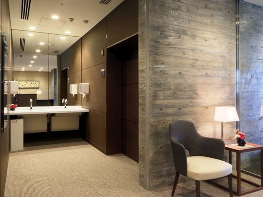 エントランスホール