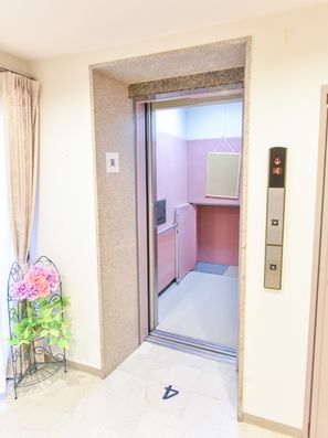 エレベーター