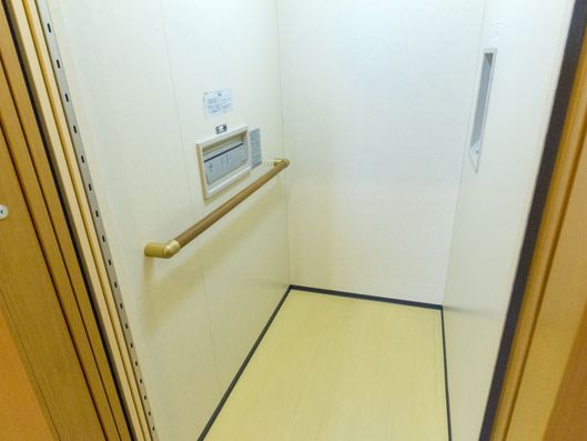 エレベーター