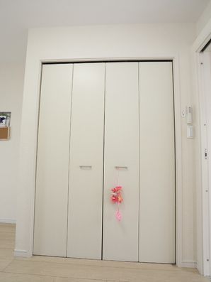 高級カリモク家具を使用した談話コーナー