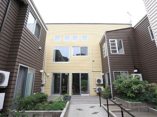 交流の場としても役立つサンルーム