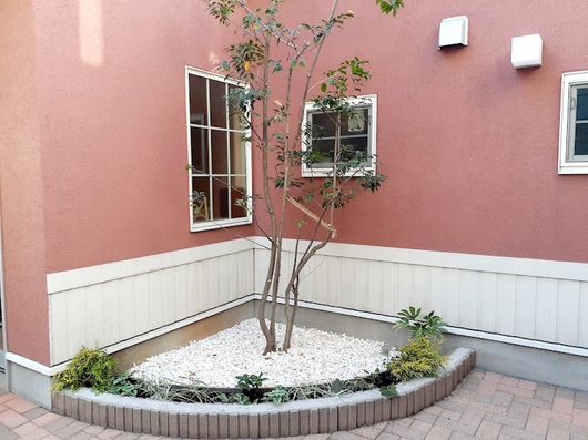 エントランス②