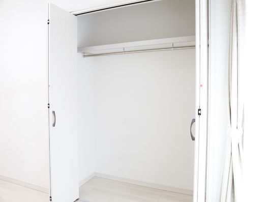 クローゼットも広々