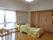 介護付有料老人ホーム ハッピーⅠの居室。全部屋個室タイプでトイレや介護用ベッドを完備している。
