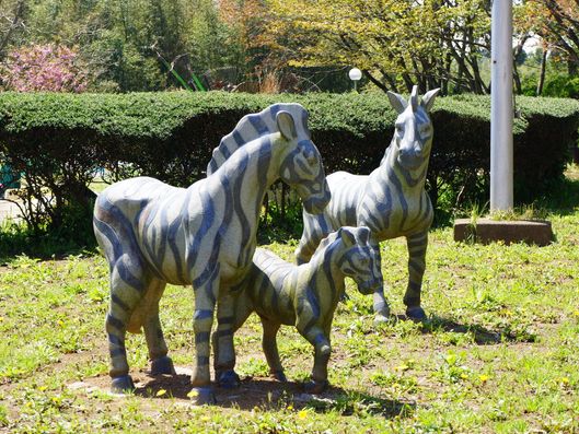 中庭のオブジェ