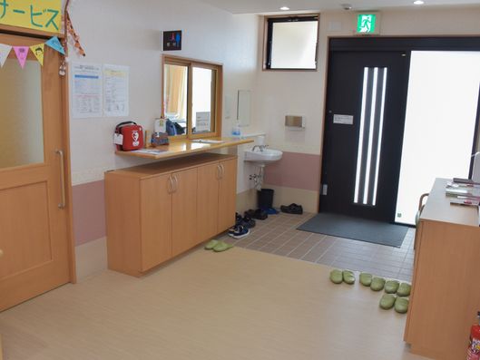 施設の入り口