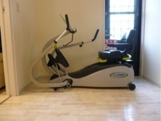 トレーニング機器2