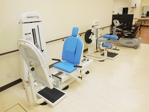 日頃の運動不足の解消や、健康維持のためのトレーニングマシン