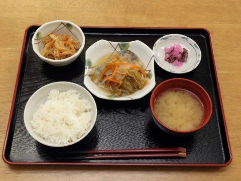 施設の専門スタッフが手作りで提供する、施設での食事
