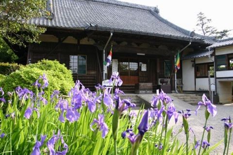 介護付有料老人ホーム「博愛ナーシングヴィラ」周辺のお寺