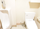 バリアフリー対応のトイレ設備