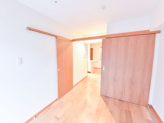 洋室と洗面所の入口