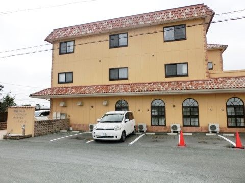 「住宅型有料老人ホーム ヴィラ・カワイ」外観