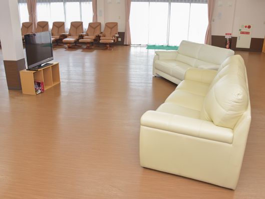 テレビを見たり休んだりできる空間