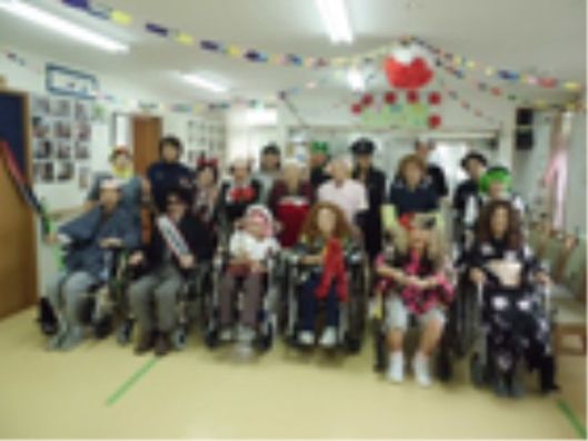 入居者様とスタッフ