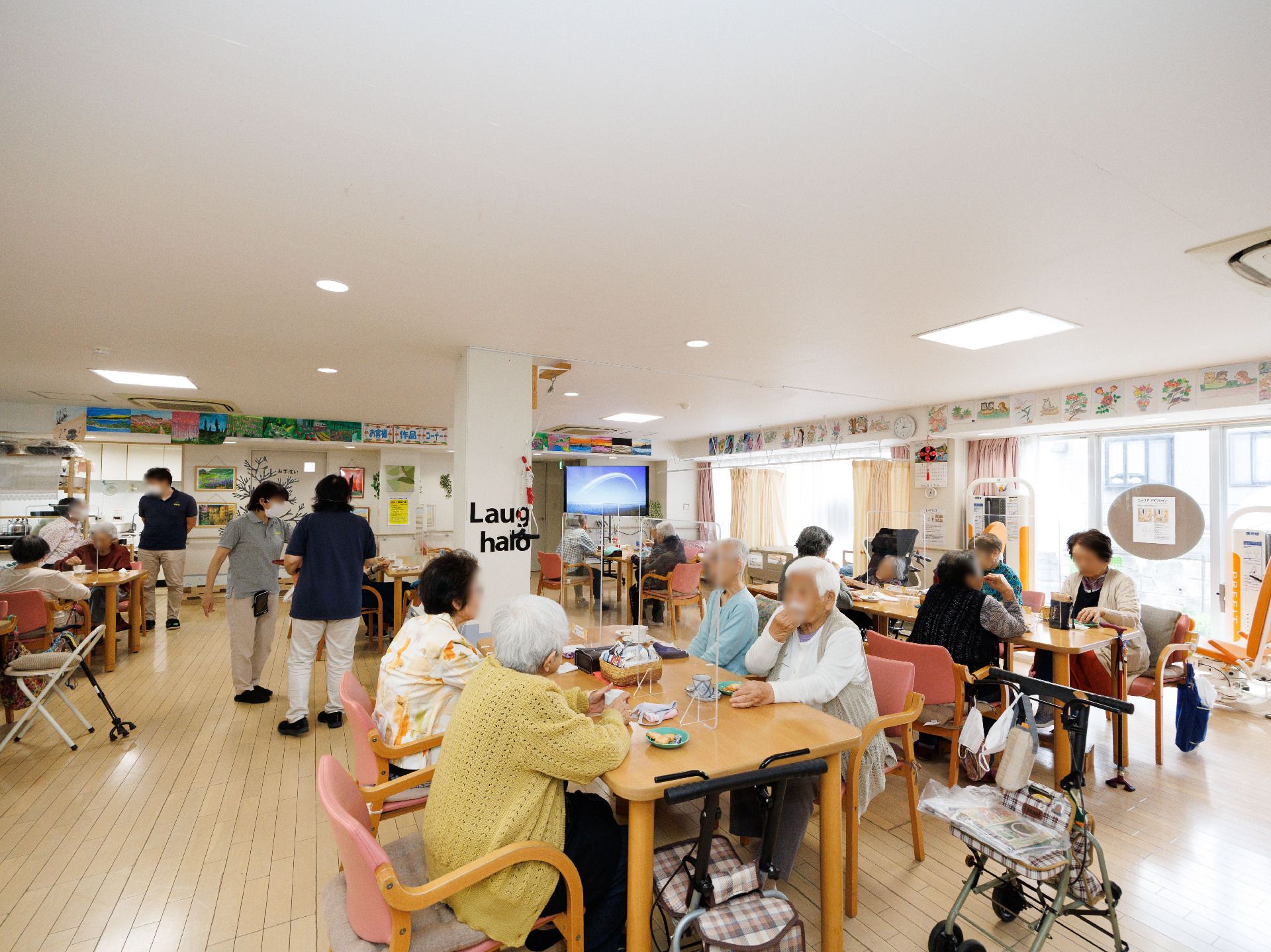 多くのご入居者さまが集まる共用スペース