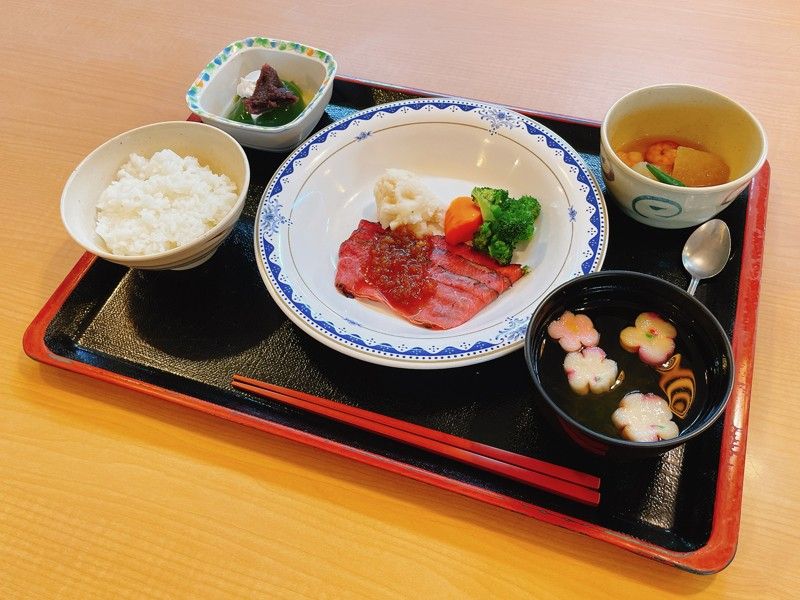きれいな食事内容